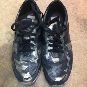 Cofi Camo Sneakers
